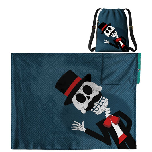 Catrin: 2-in-1 Cozy Blanket Backpack | Mexican Cobichila | Teporingo