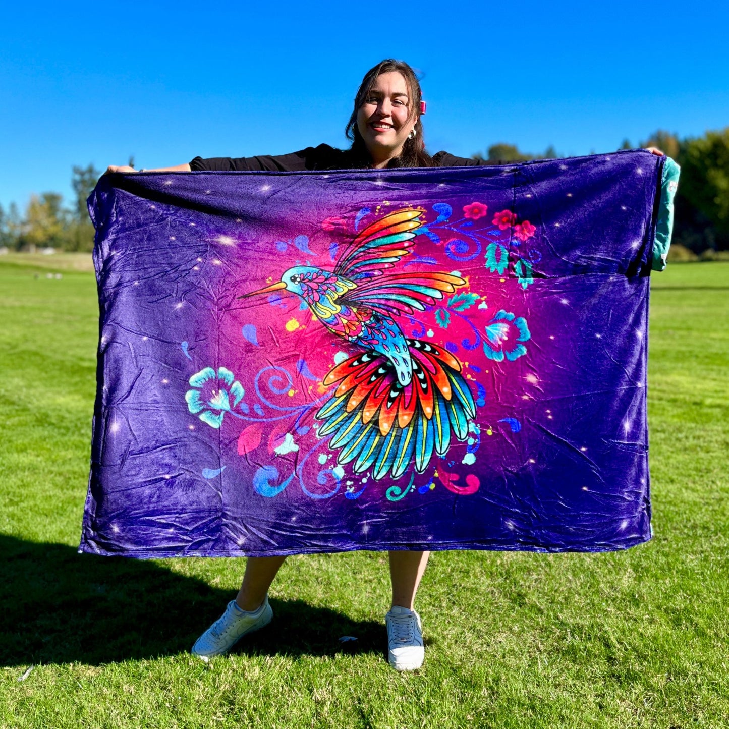 Hummingbird: 2 in 1 Cozy Blanket-Backpack | Mexican Cobichila | Teporingo