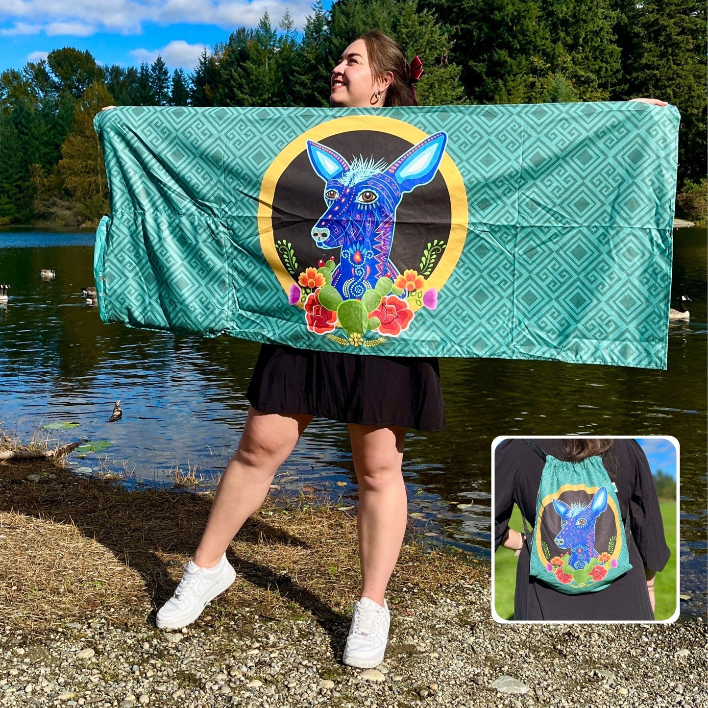 Xolo: 2-in-1 Beach Towel Backpack | Mexican Mochitoalla | Teporingo