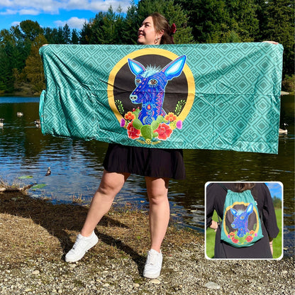 Xolo: 2-in-1 Beach Towel Backpack | Mexican Mochitoalla | Teporingo