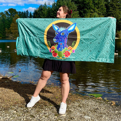 Xolo: 2-in-1 Beach Towel Backpack | Mexican Mochitoalla | Teporingo