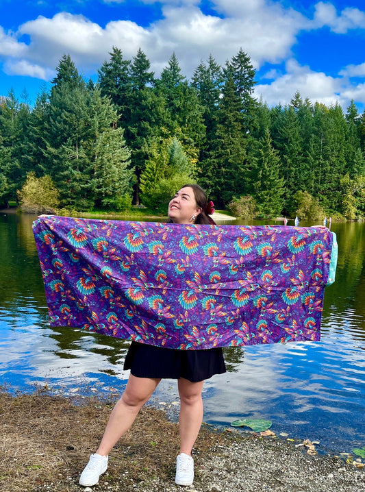 Hummingbird pattern Beach Towel Backpack - 2-in-1 Sand-Free, Quick-Dry, & Versatile!