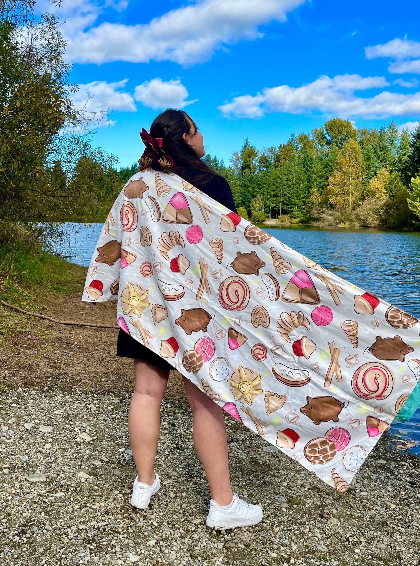 Pan Dulce Beach Towel Backpack - 2-in-1 Sand-Free, Quick-Dry, & Versatile!